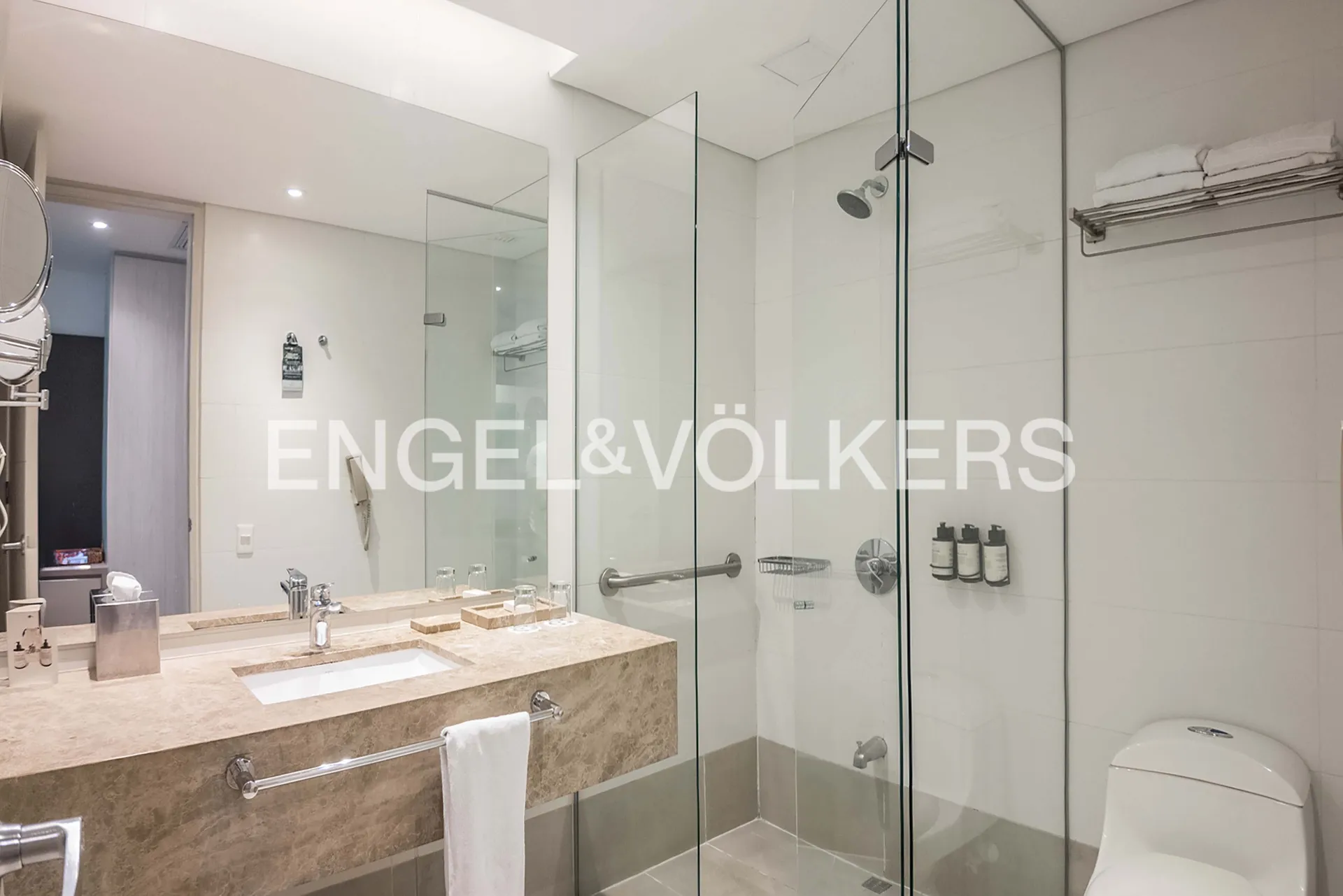 Apartamento en venta en El Poblado, Medellín · foto 7 de 12