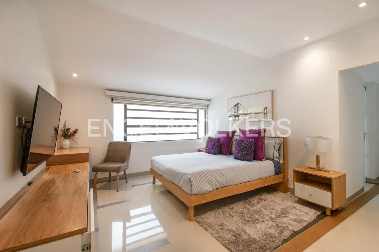 Casa de 5 alcobas en venta en Pontevedra, Bogotá, 430 m² · foto 14 de 20