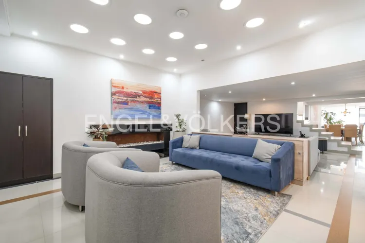 Casa de 5 alcobas en venta en Pontevedra, Bogotá, 430 m² · foto 4 de 20