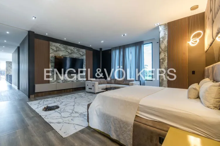Casa de 4 alcobas en venta en Las Palmas, Envigado, 788 m² · foto 17 de 24