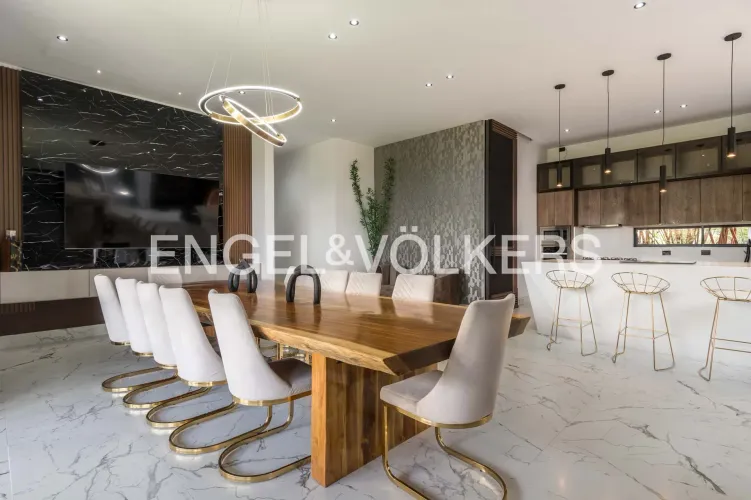 Casa de 4 alcobas en venta en Las Palmas, Envigado, 788 m² · foto 6 de 24