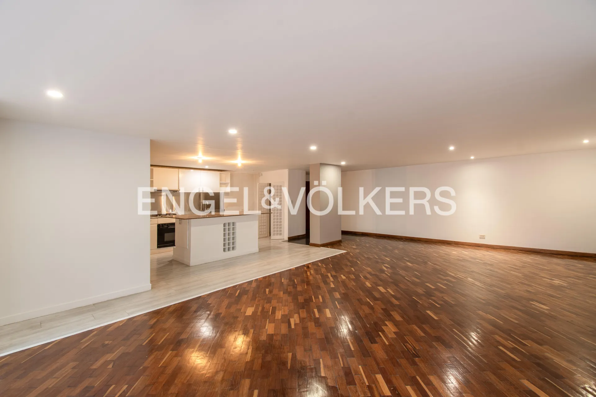 Apartamento en venta en Chicó Alto, Bogotá · foto 3 de 9