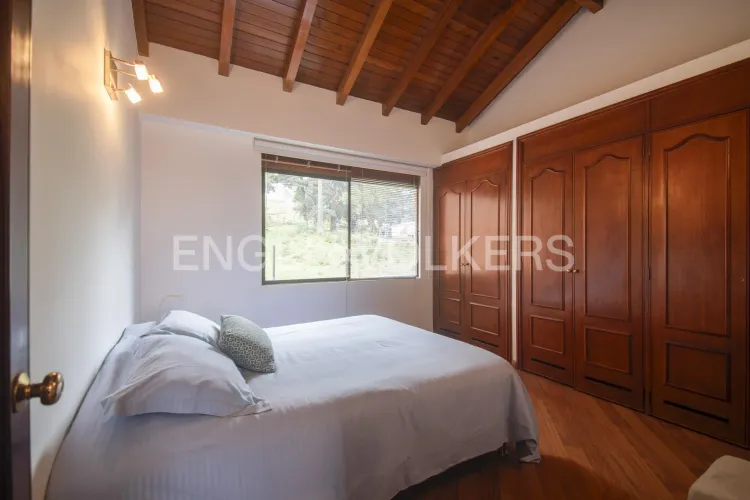 Casa de 4 alcobas en venta en Sotileza, Bogotá, 290 m² · foto 12 de 18