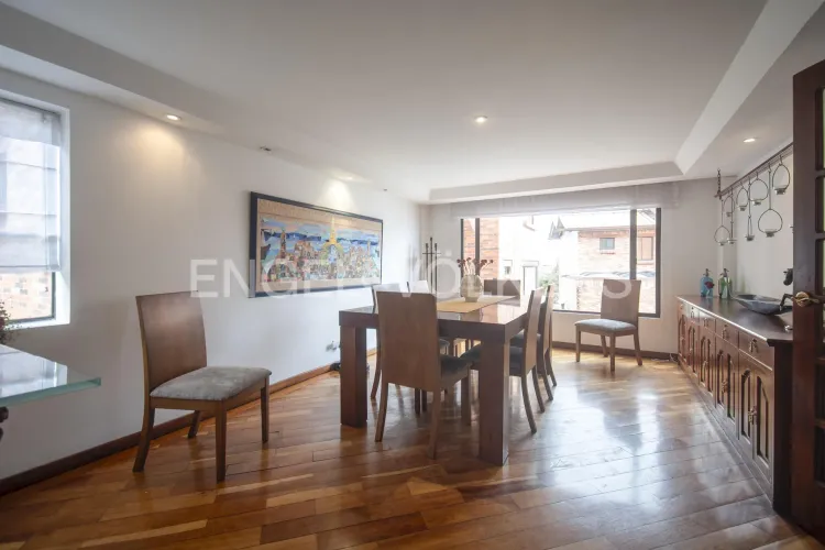 Casa de 4 alcobas en venta en Sotileza, Bogotá, 290 m² · foto 3 de 18