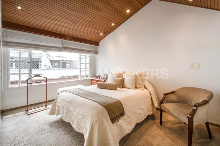Casa de 4 alcobas en venta en Niza, Bogotá, 220 m² · foto 13 de 20