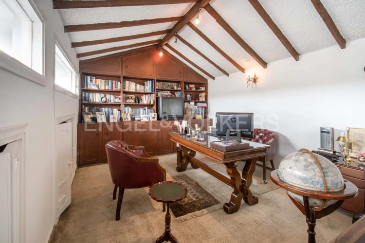 Casa de 4 alcobas en venta en Niza, Bogotá, 220 m² · foto 2 de 20