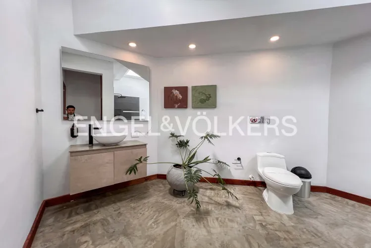 Casa de 10 alcobas en venta en San Lucas, Envigado, 740 m² · foto 19 de 22