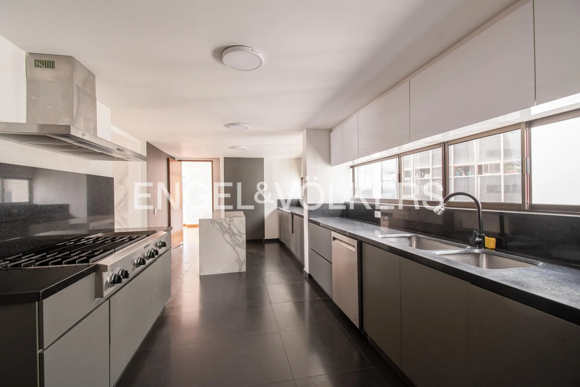 Apartamento en venta en Chicó Alto, Bogotá · foto 5 de 15