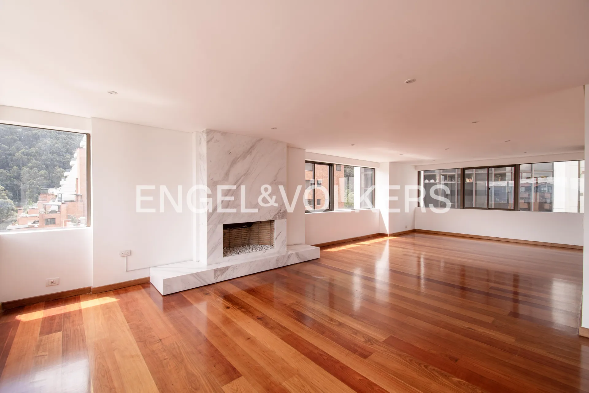 Apartamento en venta en Chicó Alto, Bogotá · foto 3 de 15