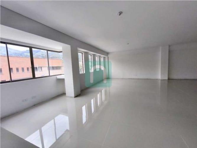 Bodega en arriendo en La Tablaza, La Estrella, 2200 m² · foto 13 de 24