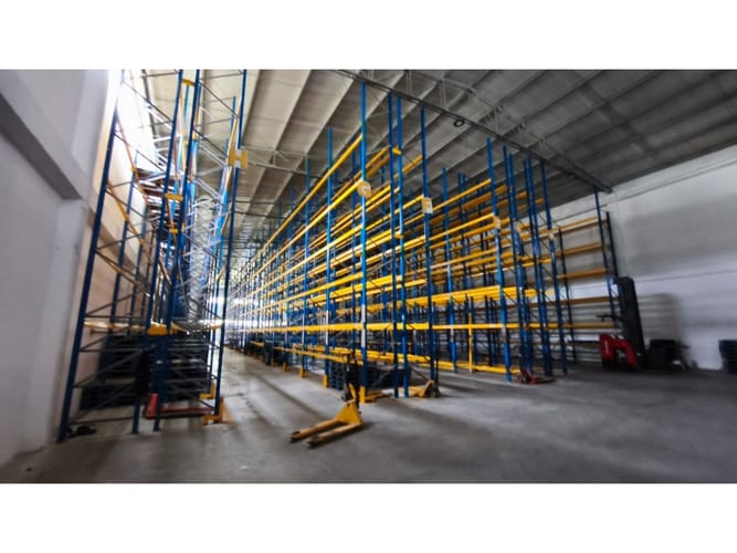 Bodega en arriendo en La Tablaza, La Estrella, 2200 m² · foto 21 de 24