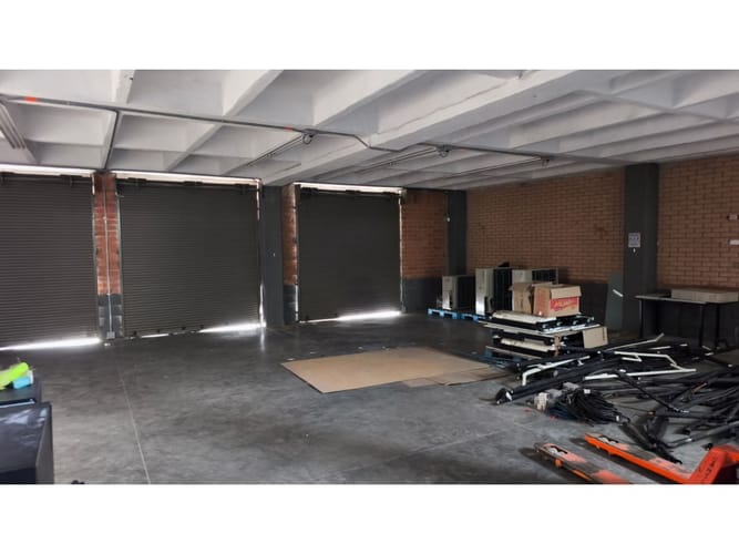 Bodega en arriendo en La Tablaza, La Estrella, 2200 m² · foto 23 de 24