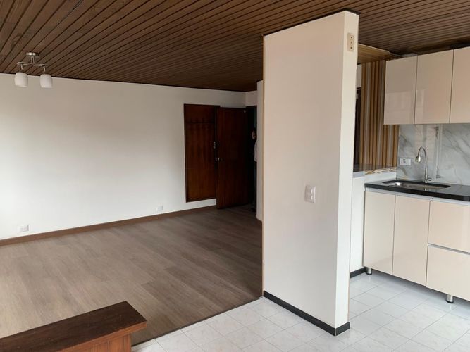 Apartamento de 1 alcoba en venta en Sucre, Bogotá, 49 m² · foto 9 de 13