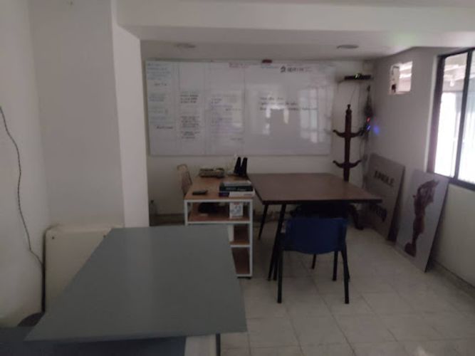 Bodega en arriendo en Cristo Rey, Medellín, 350 m² · foto 8 de 12