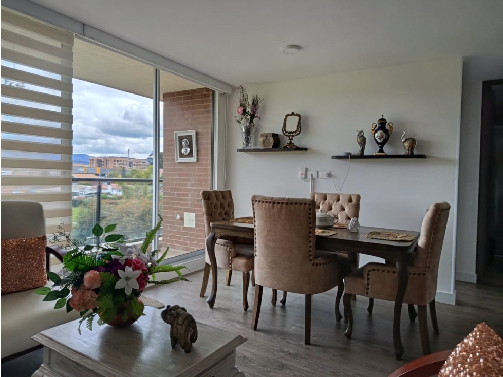 Apartamento en venta en La Estacion, Cajicá · foto 2 de 22