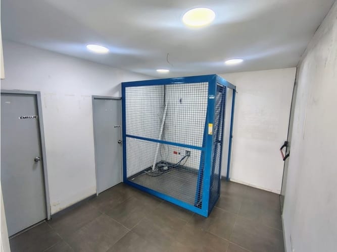 Bodega en arriendo en La Paz, Barranquilla, 300 m² · foto 6 de 24