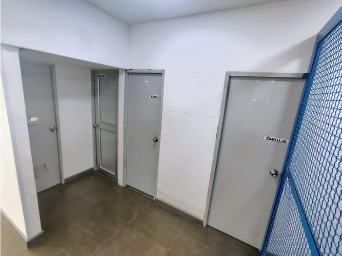 Bodega en arriendo en La Paz, Barranquilla, 300 m² · foto 7 de 24