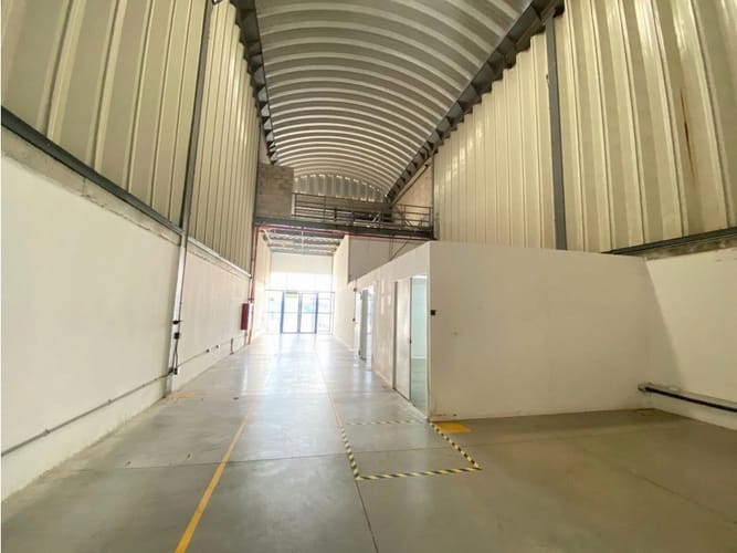 Bodega en arriendo en La Paz, Barranquilla, 300 m² · foto 18 de 24