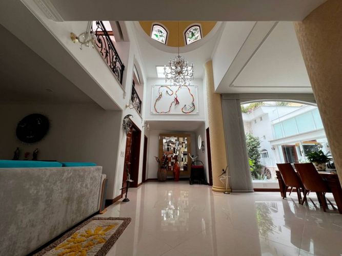 Casa en venta en Santa Barbara Alta, Bogotá · foto 3 de 24