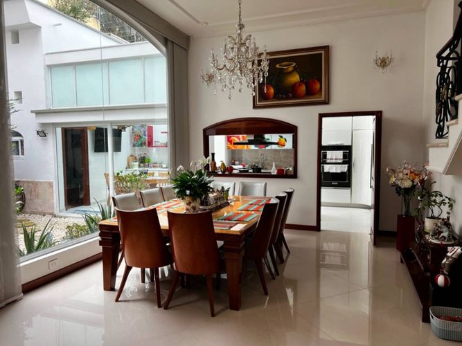 Casa en venta en Santa Barbara Alta, Bogotá · foto 6 de 24