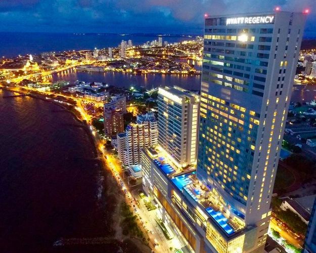 Local en venta en Bocagrande, Cartagena, 238 m² · foto 2 de 3