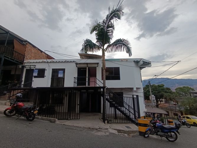 Local en arriendo en Asomadera No.3, Medellín, 70 m² · foto 10 de 10