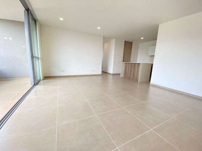 Apartamento de 3 alcobas en arriendo en Los Balsos, Medellín, 130 m² · foto 4 de 17