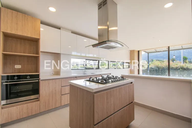 Casa de 3 alcobas en venta en Pueblo Viejo, Cota, 197 m² · foto 7 de 18
