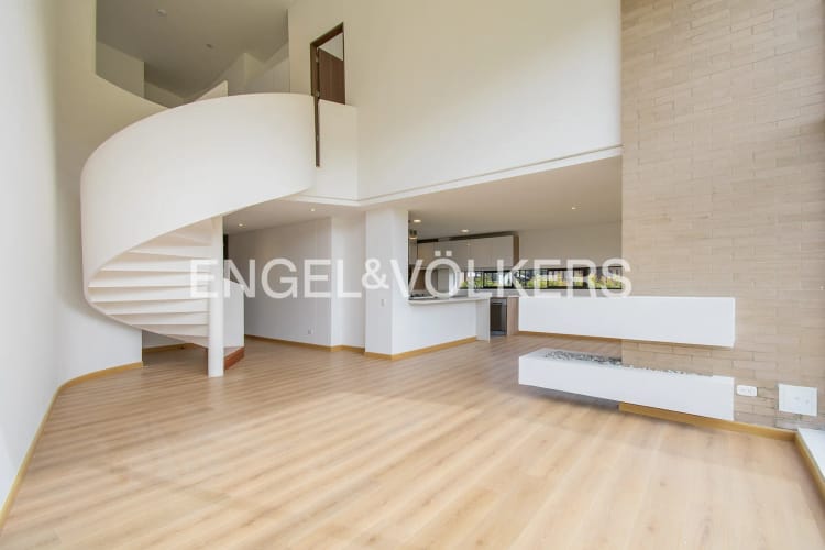 Casa de 3 alcobas en venta en Pueblo Viejo, Cota, 197 m² · foto 5 de 18