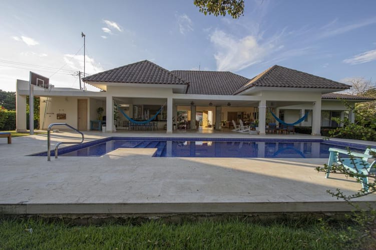 Casa de 5 alcobas en venta en Punta Canoa, Cartagena, 649 m² · foto 2 de 24