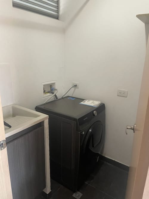 Apartamento de 1 alcoba en arriendo en Los Balsos, Medellín, 53 m² · foto 17 de 17