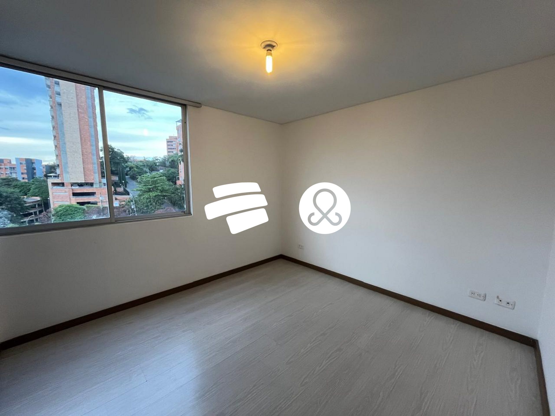 Apartamento en venta en Zona Centro, Envigado · foto 9 de 17