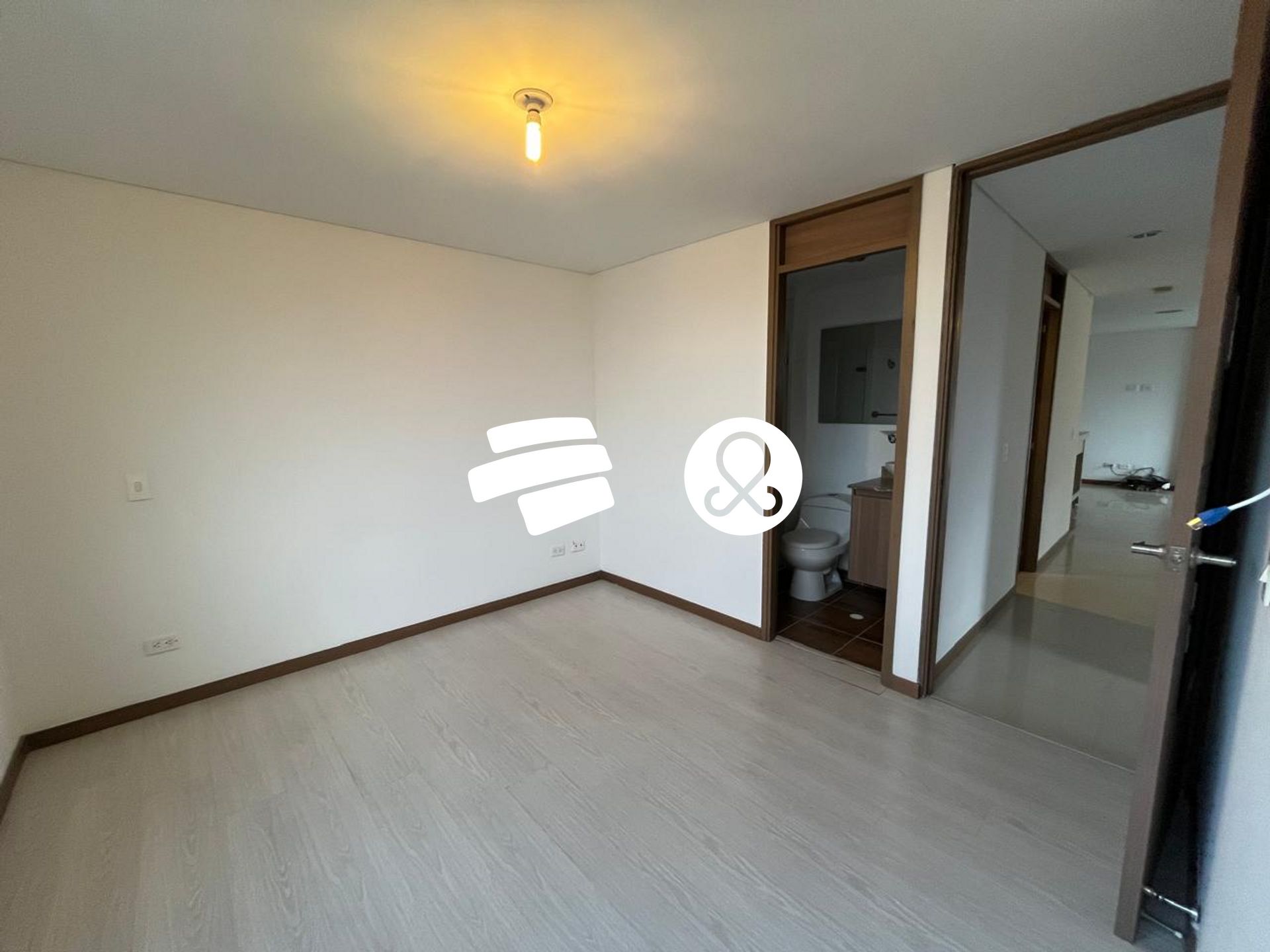 Apartamento en venta en Zona Centro, Envigado · foto 10 de 17