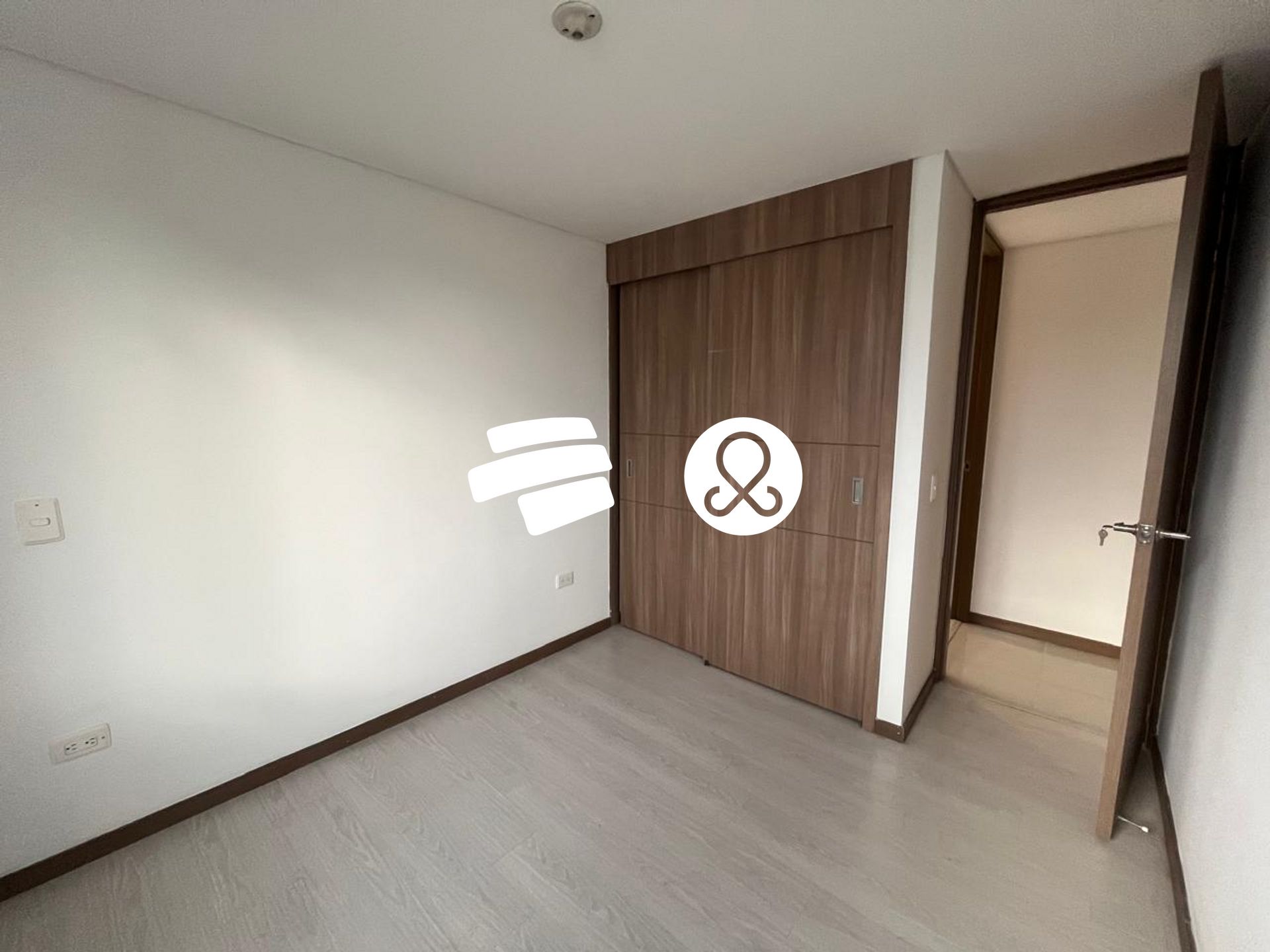 Apartamento en venta en Zona Centro, Envigado · foto 13 de 17