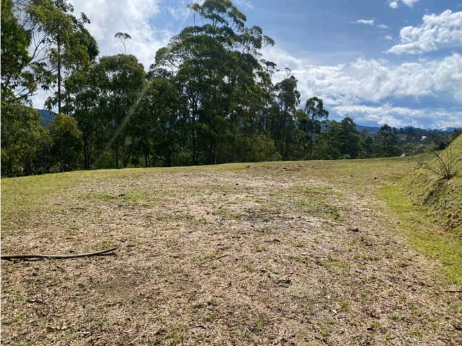 Lote en venta en Pantanillo, El Retiro, 2517 m² · foto 4 de 6