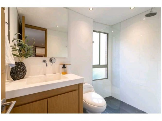 Apartamento en venta en El Poblado, Medellín · foto 14 de 21
