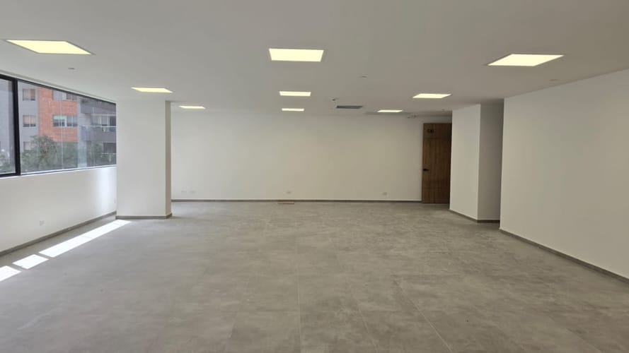 Oficina en arriendo en Ciudad Del Río, Medellín, 133 m² · foto 8 de 10