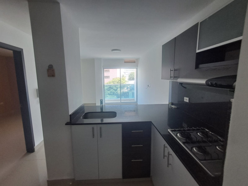 Apartamento en arriendo en Altamira, Barranquilla · foto 3 de 11