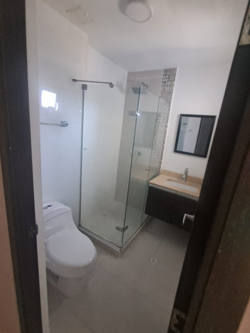 Apartamento en arriendo en Altamira, Barranquilla · foto 8 de 11