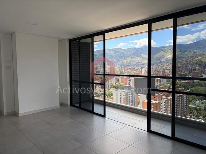 Apartamento de 3 alcobas en venta en Cuarta Brigada, Medellín, 85 m² · foto 3 de 24