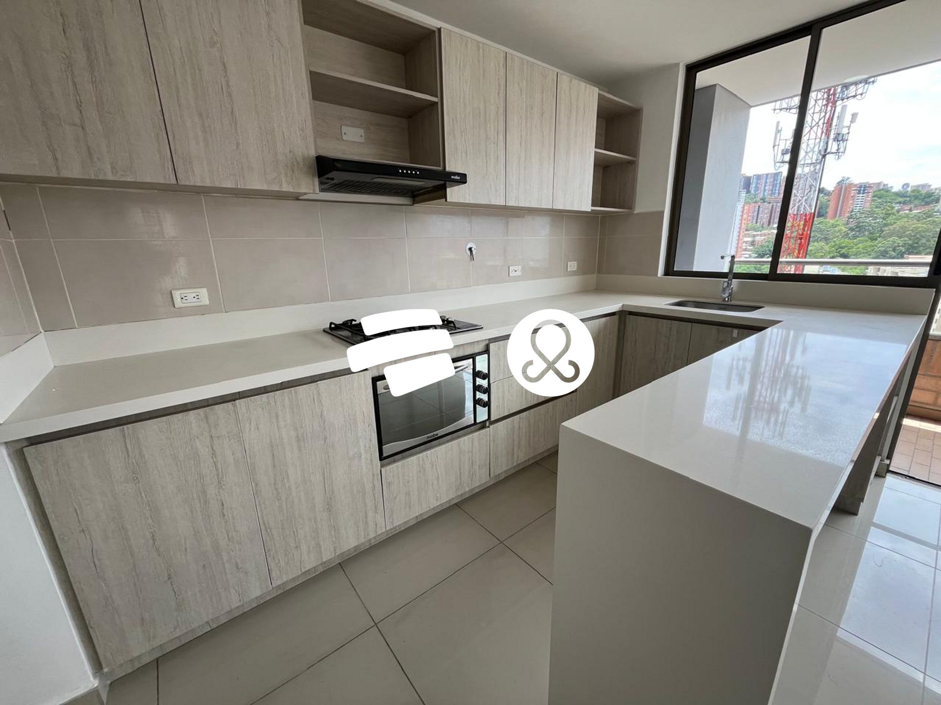 Apartamento en venta en Zona Centro, Envigado · foto 7 de 24
