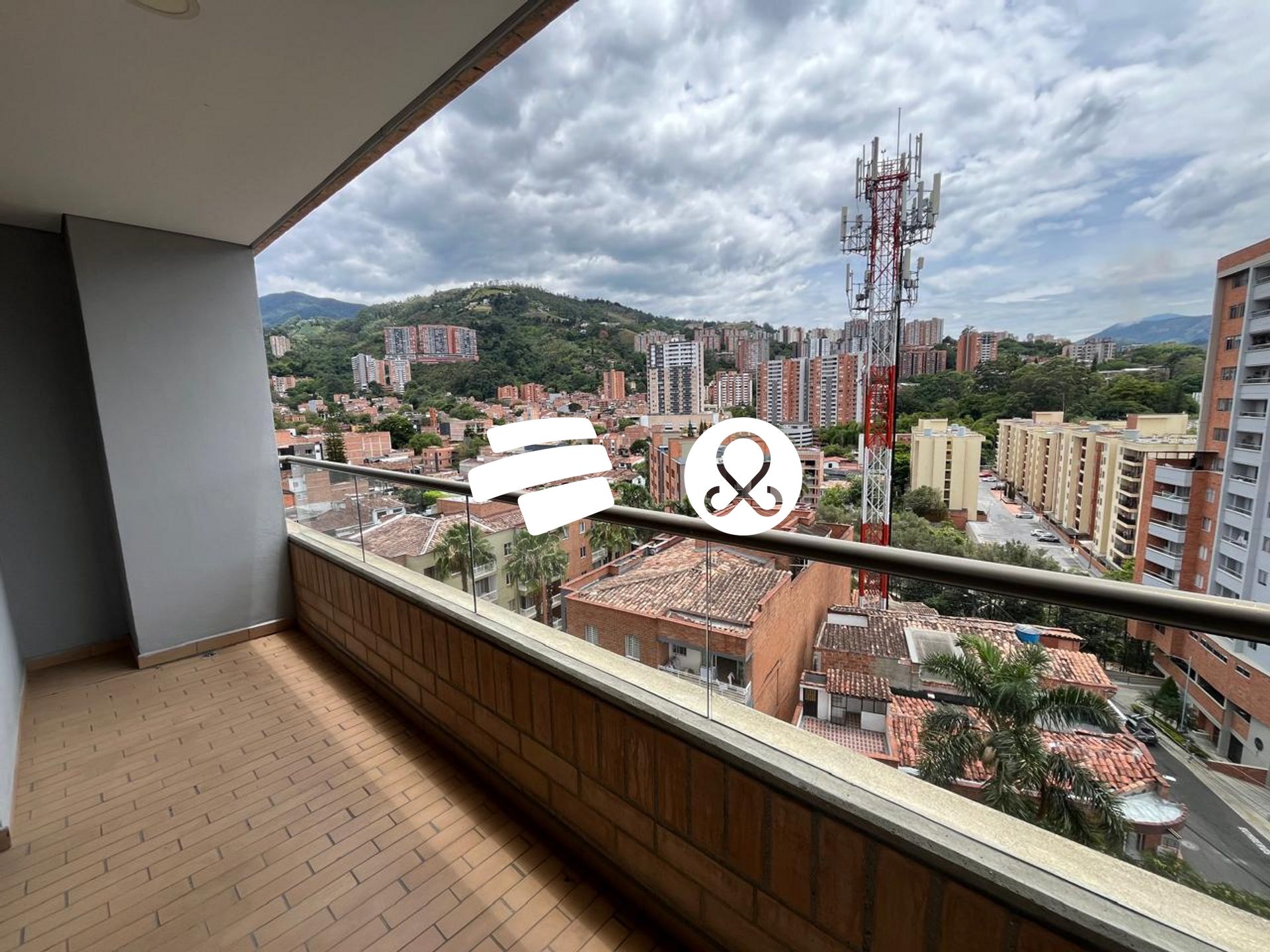 Apartamento en venta en Zona Centro, Envigado · foto 10 de 24
