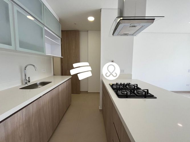 Apartamento de 1 alcoba en venta en El Retiro, 73 m² · foto 2 de 19