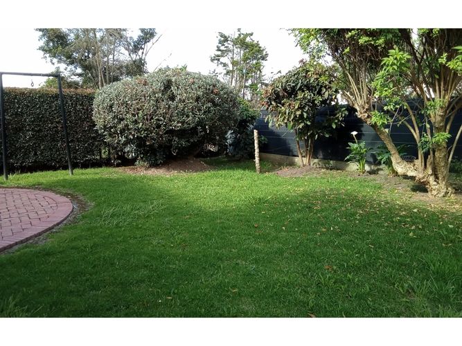 Casa de 6 alcobas en venta en La Iglesia, Chía, 257 m² · foto 4 de 24
