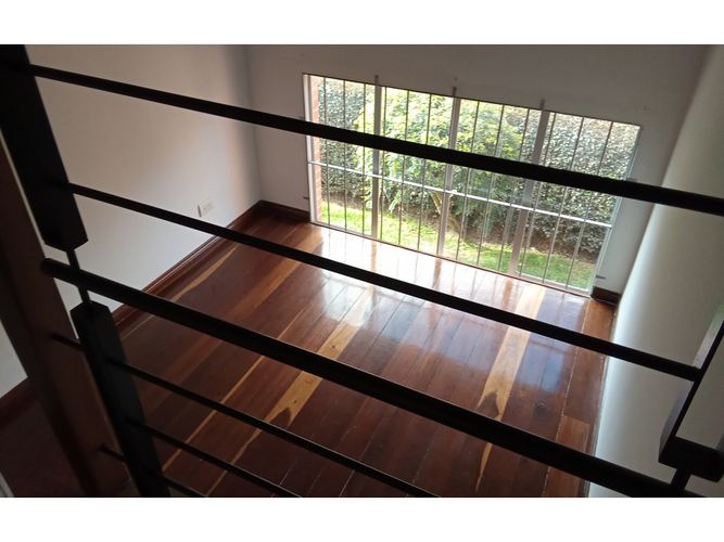Casa de 6 alcobas en venta en La Iglesia, Chía, 257 m² · foto 17 de 24