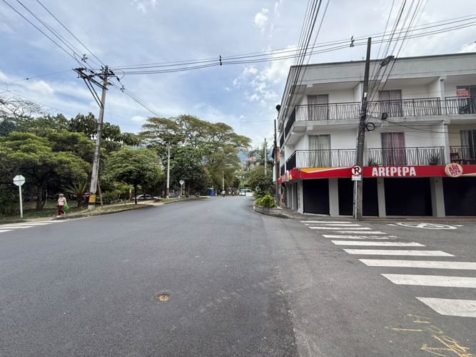 Local en arriendo en Mesa, Envigado, 128 m² · foto 12 de 16