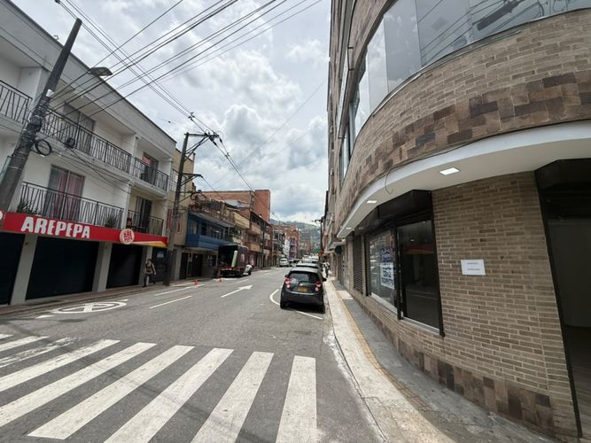 Local en arriendo en Mesa, Envigado, 128 m² · foto 14 de 16