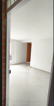 Apartamento en venta en Castilla, Bogotá · foto 7 de 24