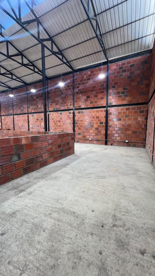 Bodega en arriendo en Atalaya, Cúcuta, 400 m² · foto 3 de 18