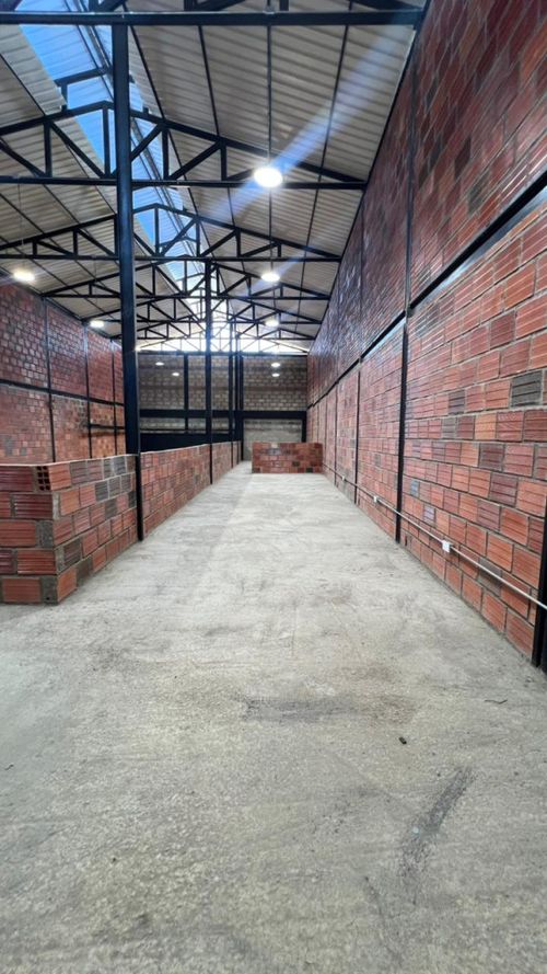 Bodega en arriendo en Atalaya, Cúcuta, 400 m² · foto 4 de 18